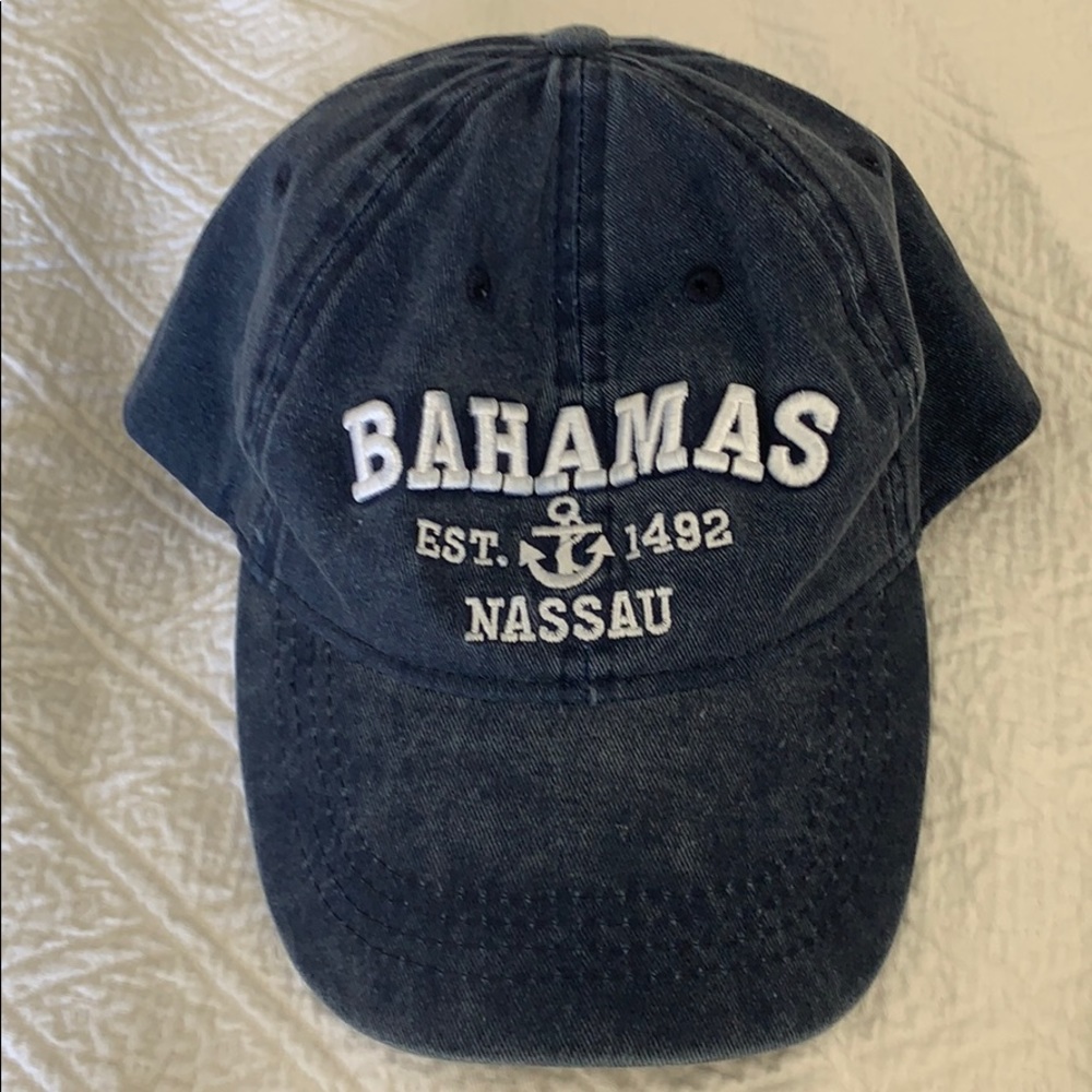Bahamas blue hat